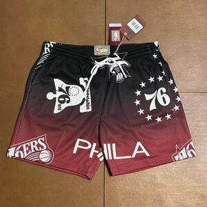 NWT - Mitchell & Ness Philadelphia 76’ers Black Destination Shorts, Size - XL